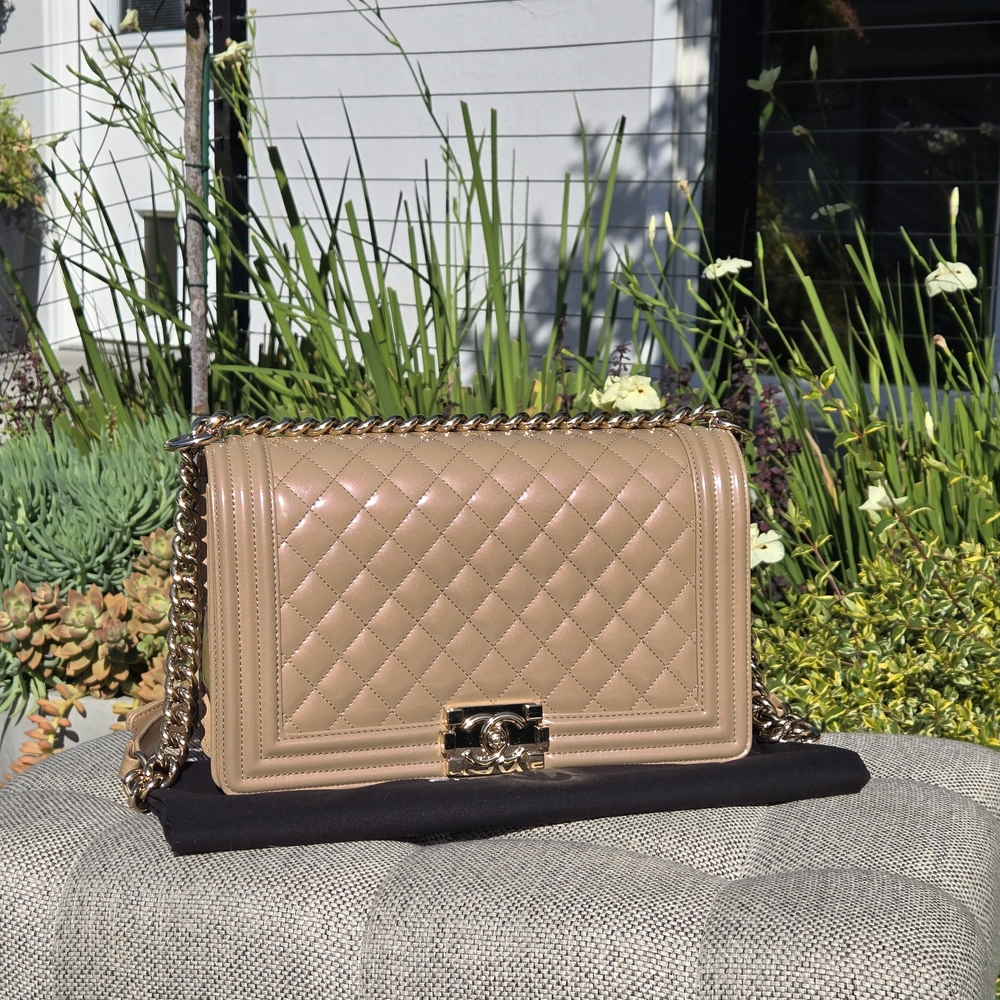 Chanel Le Boy Bag - Picture 3 of 15